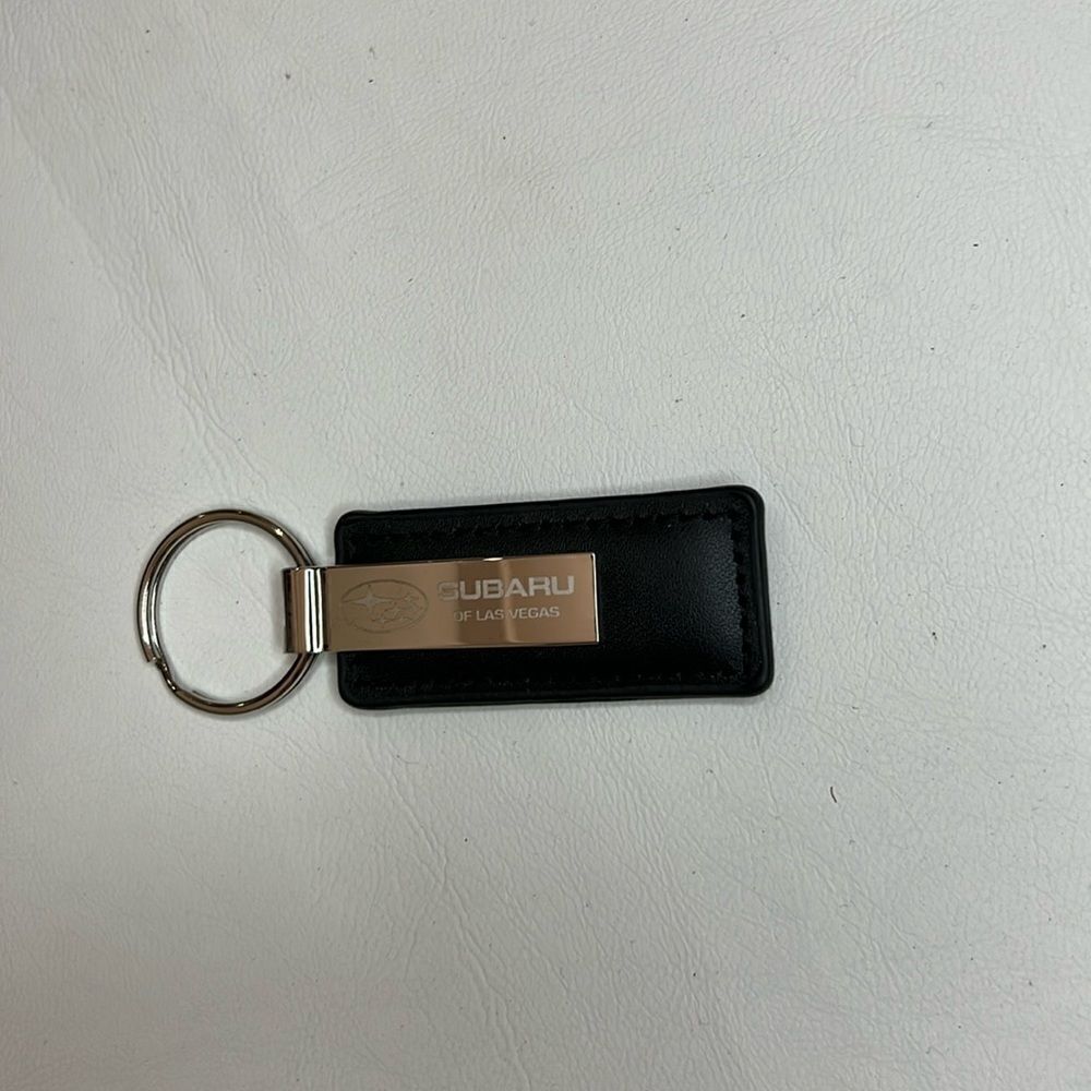 Subaru Of Las Vegas Key Chain Black Leather Silver Metal New In Box 3 1/2 X 1 In